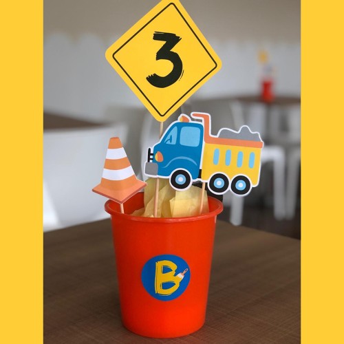 Centro de mesa - baldinho com aplique